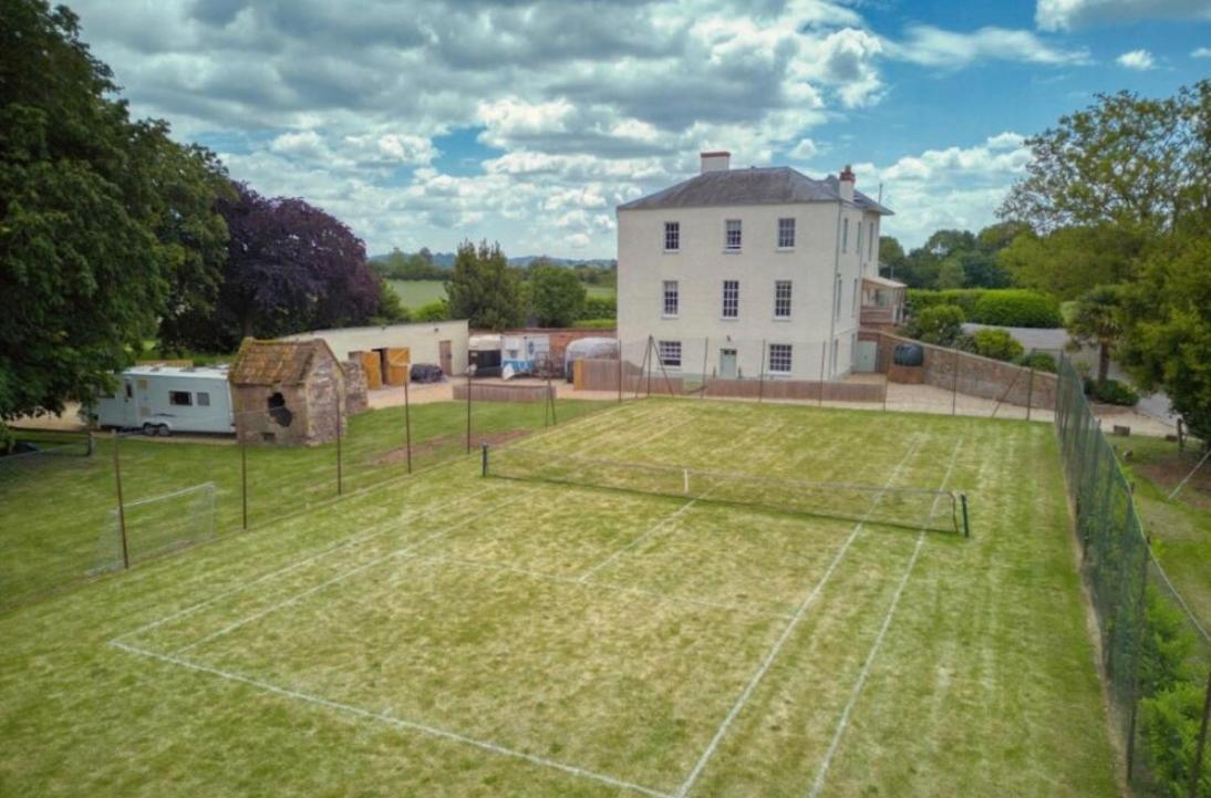 Countryside Annexe, With Hottub, Sleeps Up To 4 Apartment Durston ภายนอก รูปภาพ